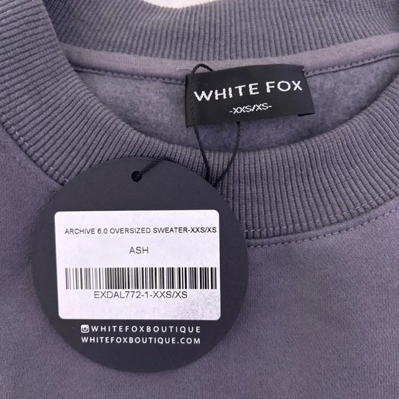 xxs/xs White fox hoodie - Picture 3 of 3